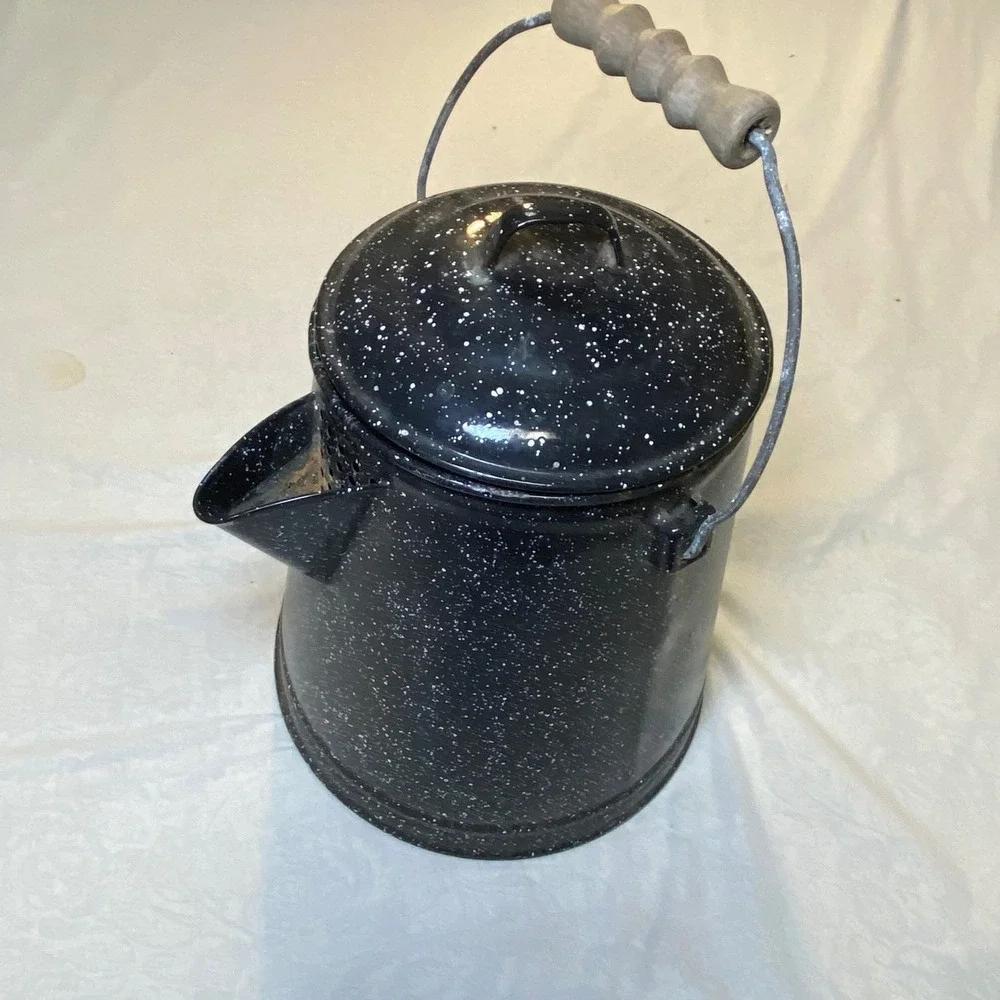 Vintage Large Black Speckled Graniteware Coffee‎ Pot Campfire Cowboy Enamelware